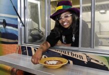 Cincinnati: Couple Serves Mardi Gras on Wheels