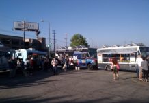 Woodland Hills, CA: Taft High School Food Truck Round-up