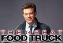 NYC: Hundreds Line Up to Taste Food Trucks in Manhattan