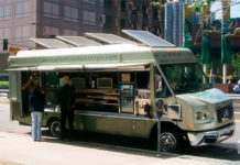LA: Green Truck Gives LA Foodies Healthy Meals on Wheels