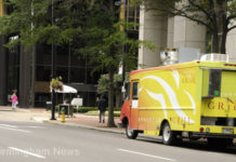 Birmingham Restaurateurs Say Food Trucks Siphoning Away Some of Their Customers