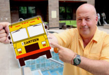 Twin CIties, MN: Andrew Zimmern to Launch a “AZ Canteen” Food Truck in the Twin Cities
