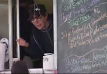Williamsville, NY : Food Trucks Support Meals on Wheels