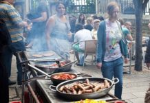 London, UK : The Chips are Down… Burger Chefs Bite Back Over Rare Meat Crackdown