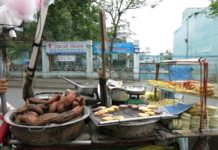 Hanoi, VN: Street food Vendors Ignore Food hygiene regulations