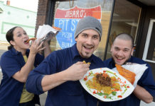 Lakewood, OH: Popular Food Truck Makes a ‘Pit Stop’ in Lakewood