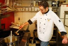Ottawa, CA: Seafood, Gourmet International Cuisine on the Menu As City Preps Food-Truck List