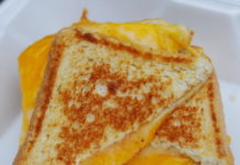 Birmingham, AL: Melt Food Truck Takes To The Streets of Birmingham, Offering Grilled Cheese On The Go