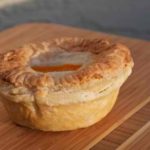 CAN-vancouver-aussie-pie-guy