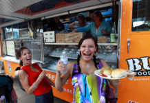Edmonton, CAN: Food Trucks Lend A Hand to Edmonton’s Homeless