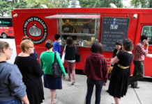 Chicago, IL: Food Trucks Jockey for Top Spots