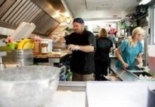 Lafayette, IN: City Regulations, Red Tape to Blame for Dearth of Local Food Trucks