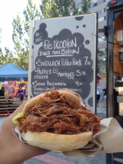 CAN-Montreal-Pas_d-cochon_dans_mon_salon-pulled_pork