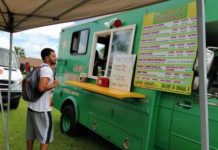 Tampa, FL: Food Trucks Provide Hot Lunches for Hungry HCC Students