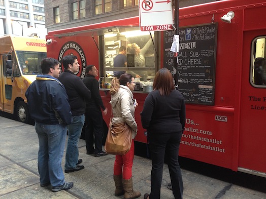 IL-Chicago-Foodtrucks_BumpyRoads