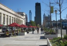 Philadelphia, PA: Food Trucks All Year Long at the Porch