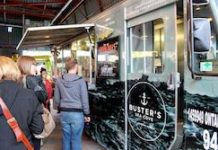 Toronto, CAN: For Better Or Worse, Food-Truck Bylaw Is Passed