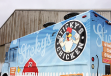 Houston, TX: Food Truck Friday – Sticky’s Chicken will have you Licking your Fingers!