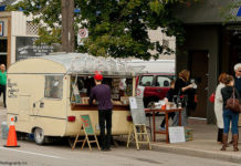 Toronto, CAN: Toronto Food Scene – Trucks, Carts and Pop-Ups