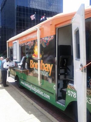 MO-StLouis-Bombay-food-truck-01