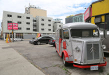 Toronto, CAN: Toronto Food Truck Alley Hits Summer Speed Bumps