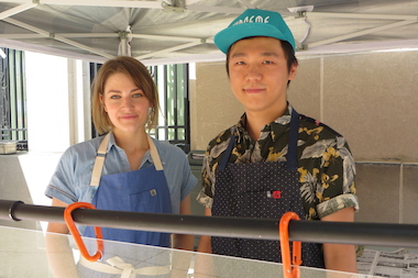 Bridgeport couple Caitlin Bauler and Ye "Red" Yuan started a business, Nali, sellling jianbing, a popular street food in China that's hard to find anywhere else.