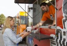 Burlington, CAN: Burlington seeks public input on updating bylaw for food trucks