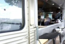 Appleton, WI: Food truck rally draws a crowd