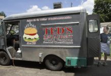 Meriden, CT: Meriden burger delicacy goes mobile with Ted’s ‘Steam Machine’