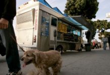 Los Angeles, CA: The Great L.A. Food Truck Experiment in Healthy Eating
