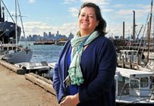 Williamstown, AUS: Food trucks on trial at Seaworks precinct