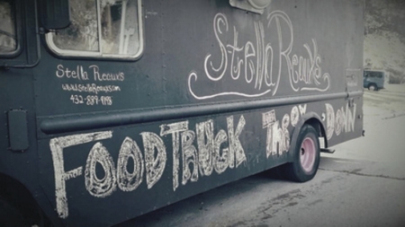 THE STELLA REAUXS Food Truck offers what RoamingHunger.com describes as "simple yet intense Cajun and Southern style cooking" including bananas Foster bread pudding, shown at right. The breakfast menu ranges from pancake tacos to stuffed croissants with lunch, dinner and dessert menus offering equally decadent dishes.