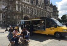 Paris, FRA: Food trucks finally arrive in food-fussy Paris, and people like them