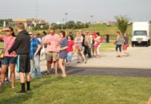 Alton, IL: Alton Food Truck Festival’s delectible dishes draw thousands to Liberty Bank Alton Riverfront Amphitheater