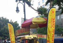 New York, NY: The Halal Guys food cart takes New York by storm