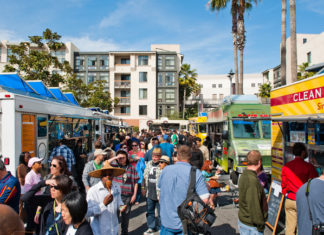 Los Angeles, CA: When Foodie Met Truckie – The Story Of Food Trucks in LA