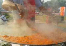 New Delhi, IND: Sample delicious street food from across India at the National Street Food Festival