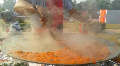 Promoting the depth and diversity of the India’s street food, NSFF 2015 headliners include the world-renowned Sanjeev Kapoor, and many other celebrity chefs.