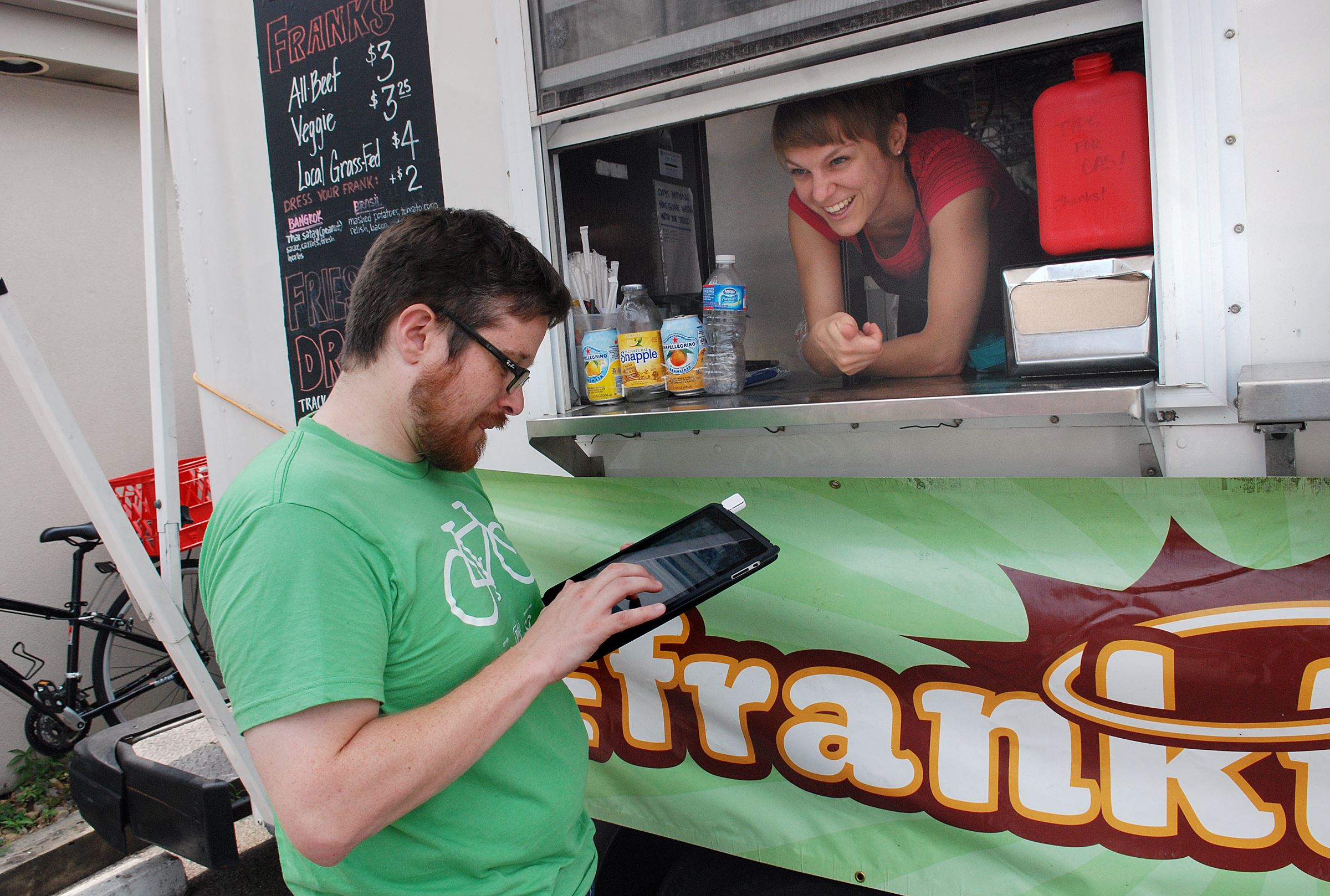 Food Truck Dreams Come True Ebay Unveils Unbeatable Deals - bqcmix1
