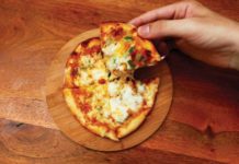 Phnom Penh, KHM: A fun new spot for a tasty snack