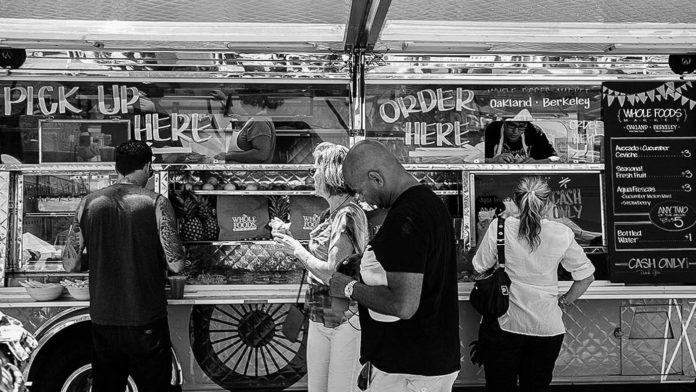 TX-Austin-Hero-Whole-Foods-Food-Truck-Tien-Ho-Austin