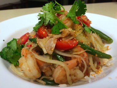 This green papaya salad uses pad Thai sauce in the dressing. Photo from Pretty Thai.