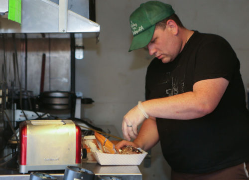 IN-BeverlyShores-grindhouse-foodtruck2