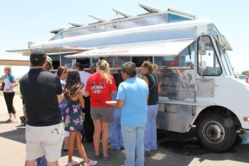 TX-Lubbock-foodtruck-fest2