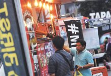 Malaysia: Expensive rental cause more food truck operators quit business