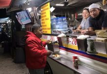 Queens, NY: Ecuadorian Food Trucks in Queens Complain About Police Harassment